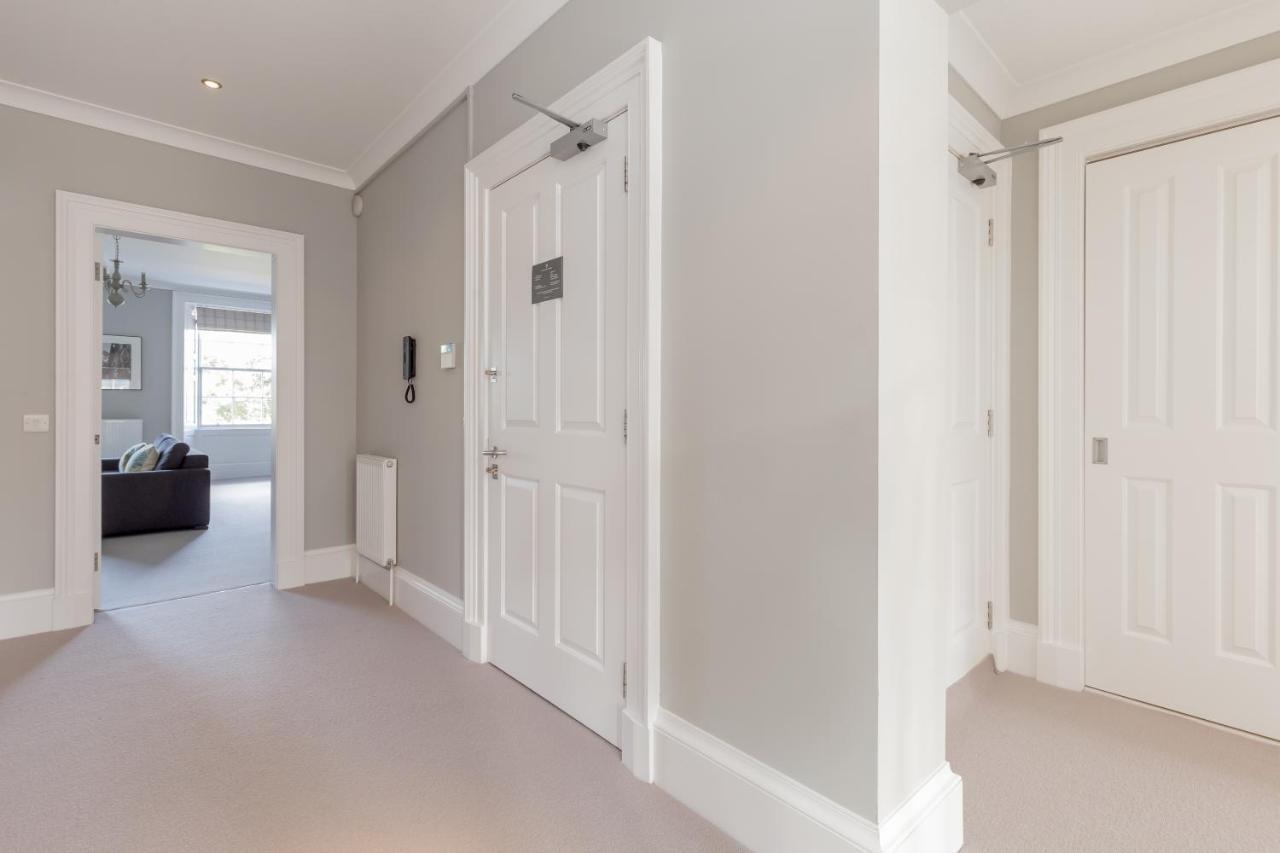 Destiny Scotland - Q-Residence Единбург Екстер'єр фото