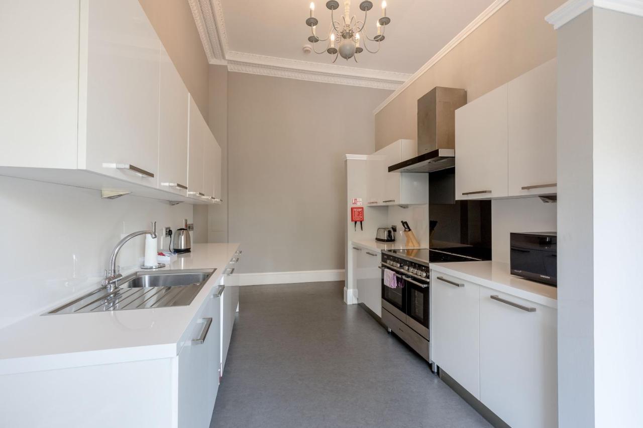 Destiny Scotland - Q-Residence Единбург Екстер'єр фото