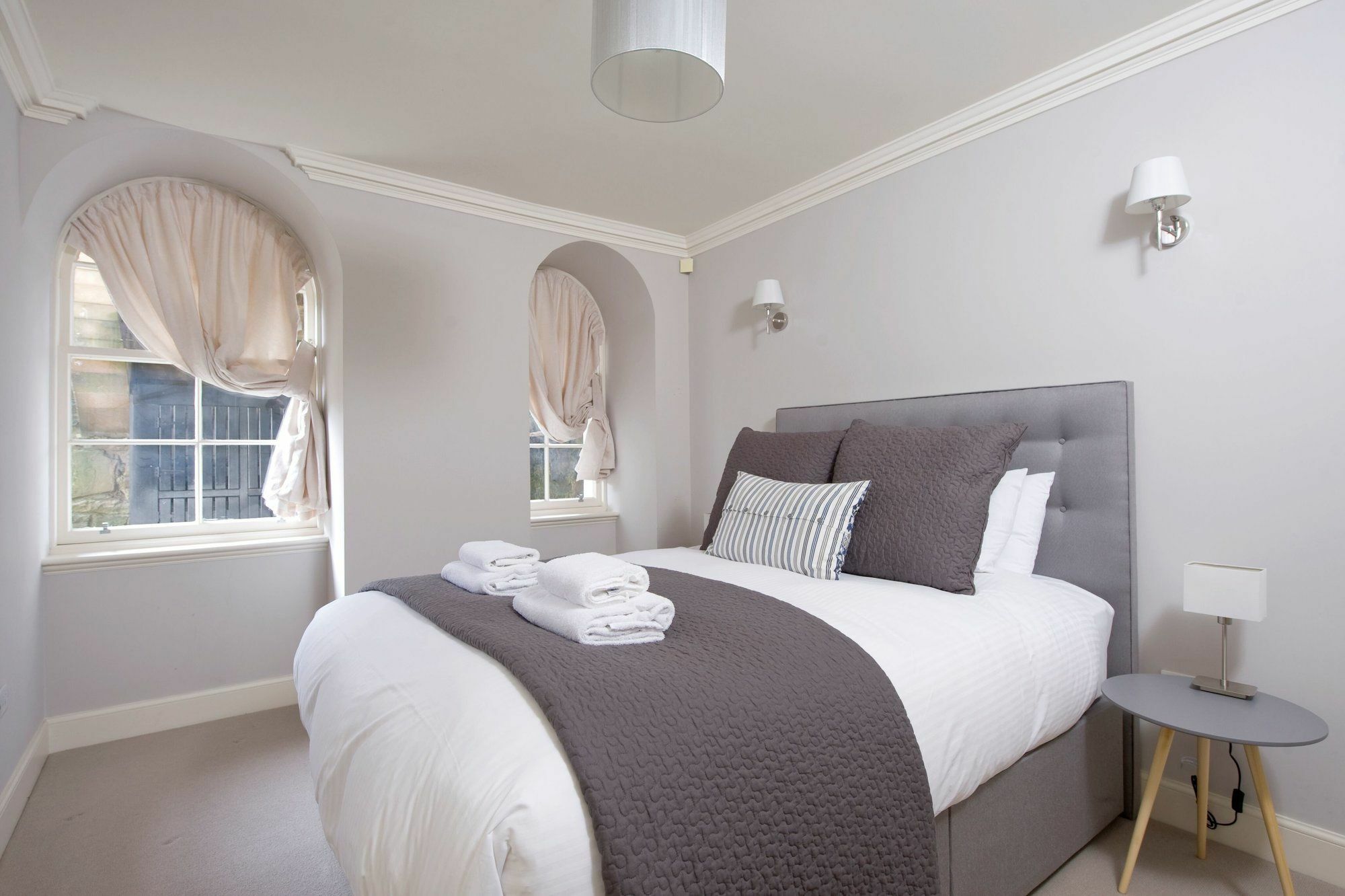 Destiny Scotland - Q-Residence Единбург Екстер'єр фото