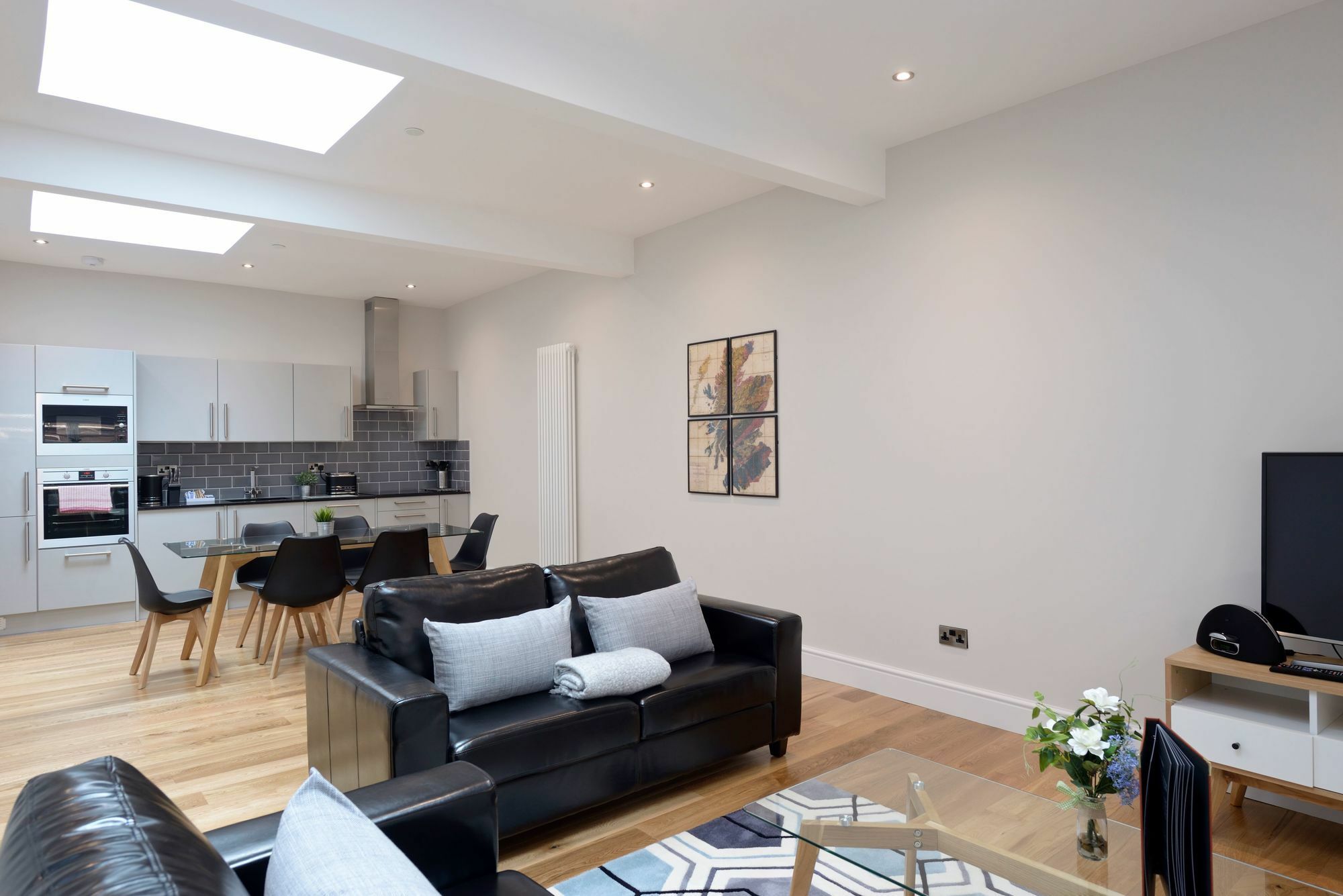 Destiny Scotland - Q-Residence Единбург Екстер'єр фото